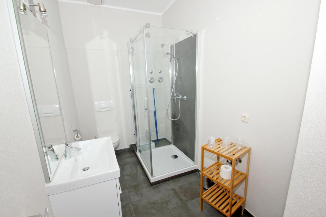 גוהרן Balkon, Gratis Nutzung Vom Ahoi Erlebnisbad Und Sauna In Sellin - Residenz Strandeck Fewo01 מראה חיצוני תמונה